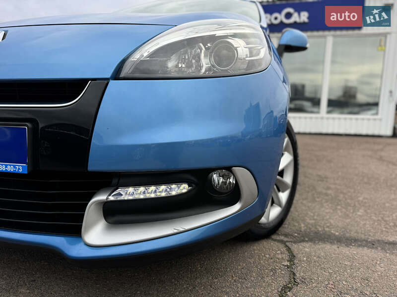 Мінівен Renault Scenic 2012 в Києві