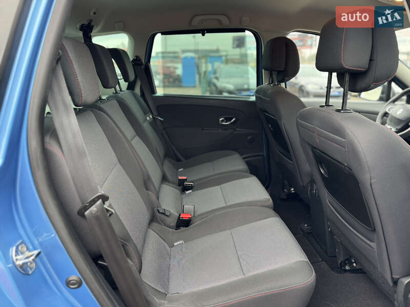 Мінівен Renault Scenic 2012 в Києві