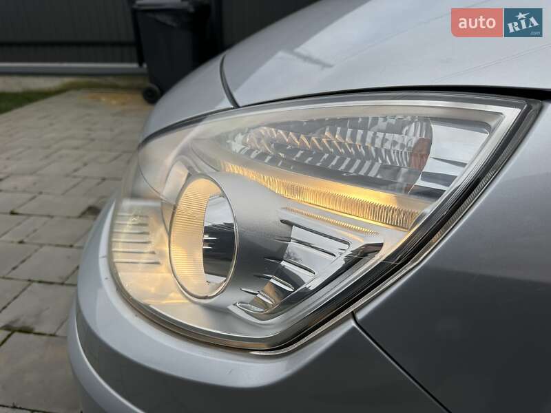 Минивэн Renault Scenic 2007 в Луцке фото 25 Минивэн Renault Scenic 2007 в Луцке