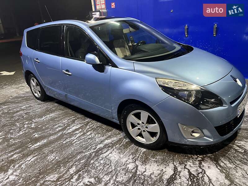 Мінівен Renault Scenic 2009 в Хмельницькому