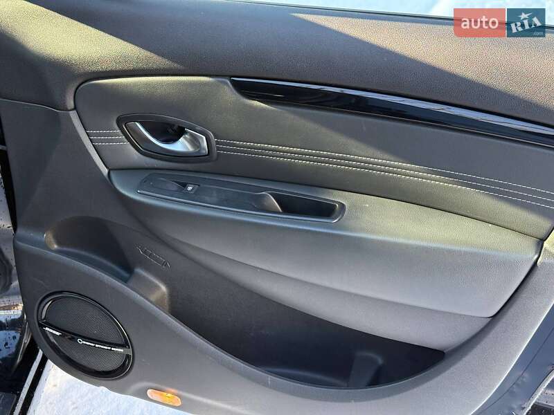 Минивэн Renault Scenic 2011 в Кропивницком