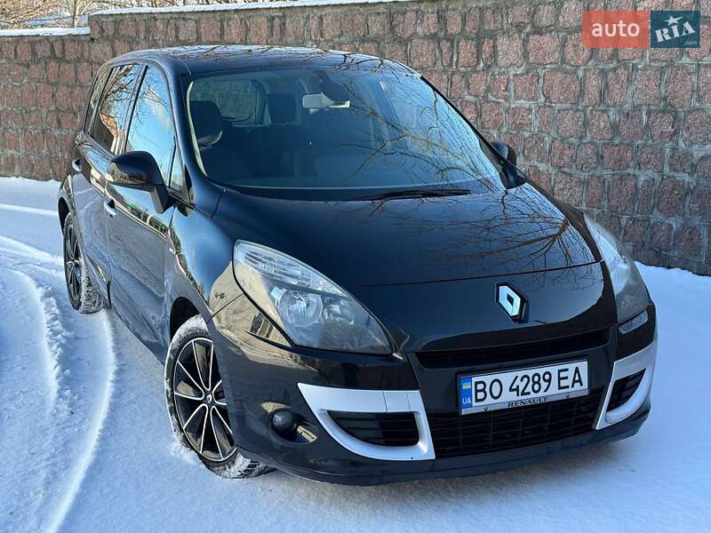 Минивэн Renault Scenic 2011 в Кропивницком