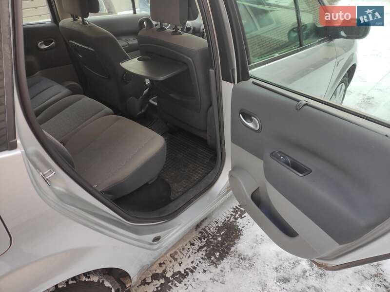 Минивэн Renault Scenic 2008 в Луцке