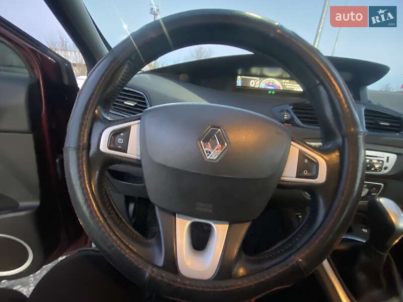 Мінівен Renault Scenic 2012 в Кривому Розі