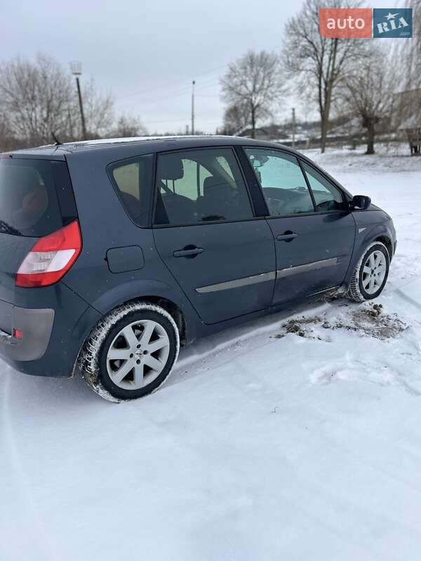Минивэн Renault Scenic 2005 в Городке фото 2 Минивэн Renault Scenic 2005 в Городке