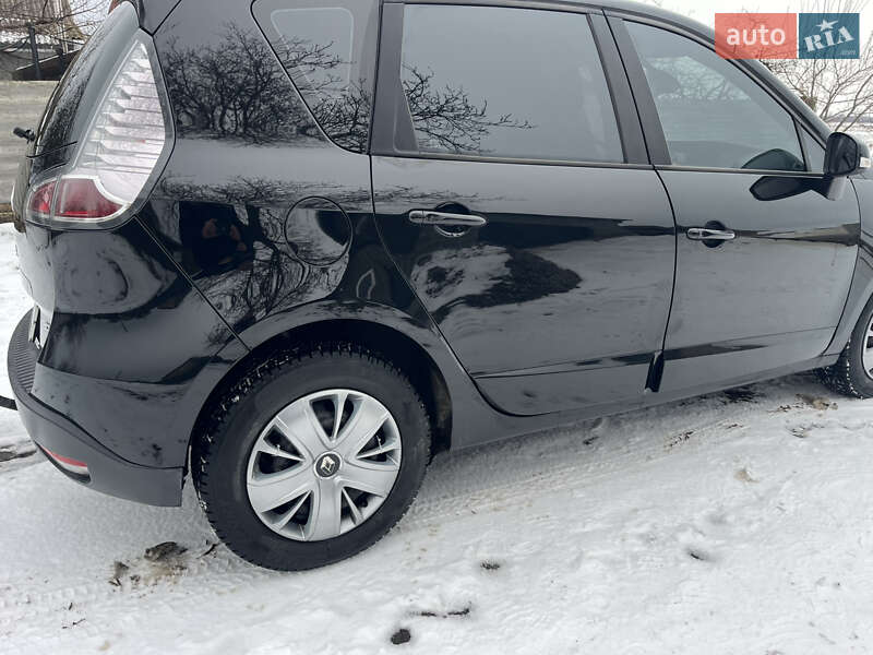 Минивэн Renault Scenic 2012 в Чигирине