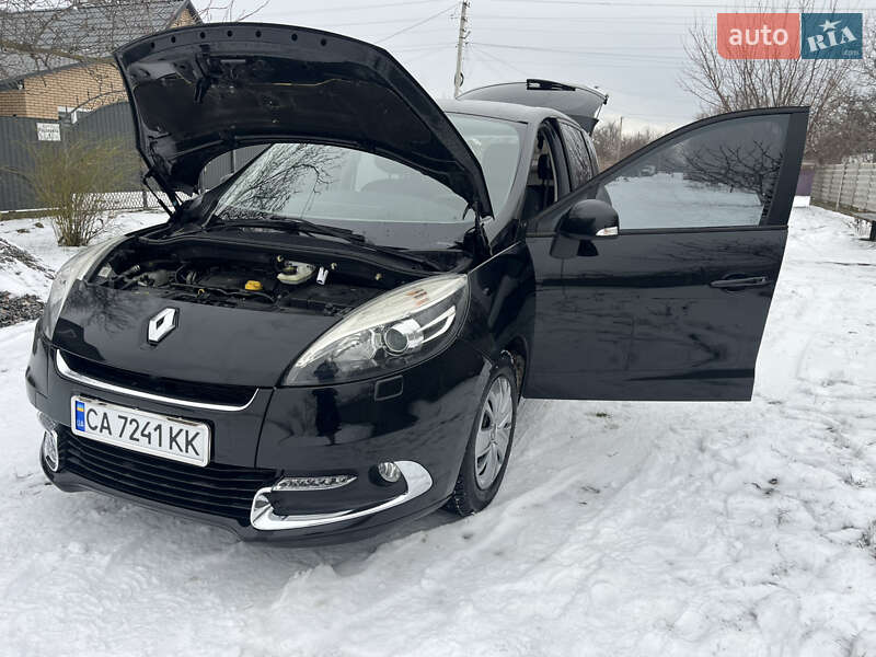 Минивэн Renault Scenic 2012 в Чигирине