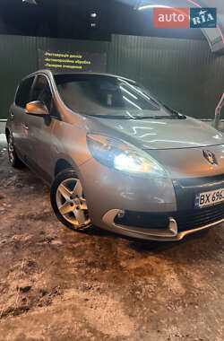 Универсал Renault Scenic 2012 в Хмельницком
