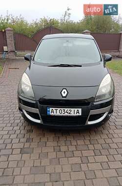 Мінівен Renault Scenic 2011 в Калуші