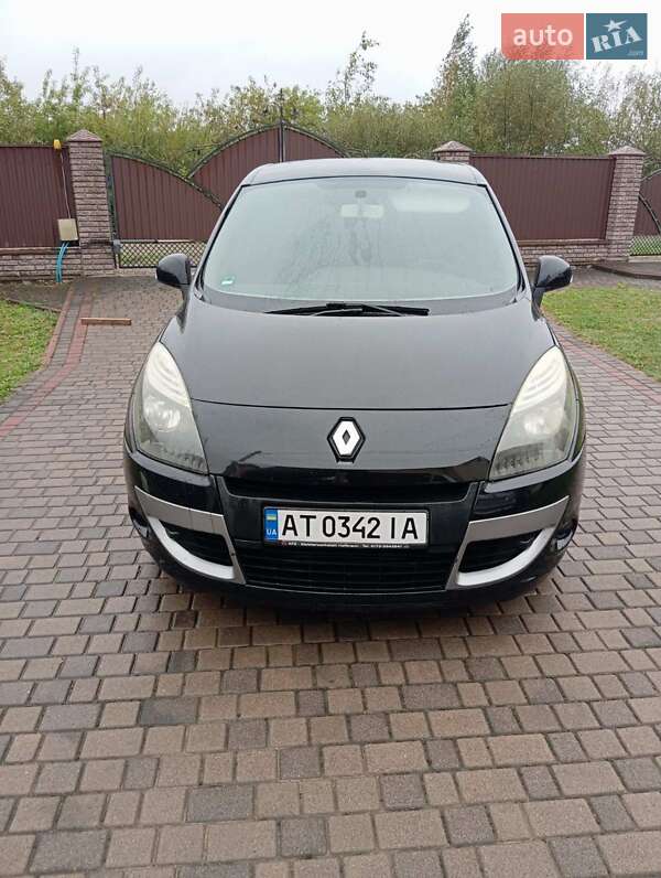 Renault Scenic 2011 Renault Scenic 2011