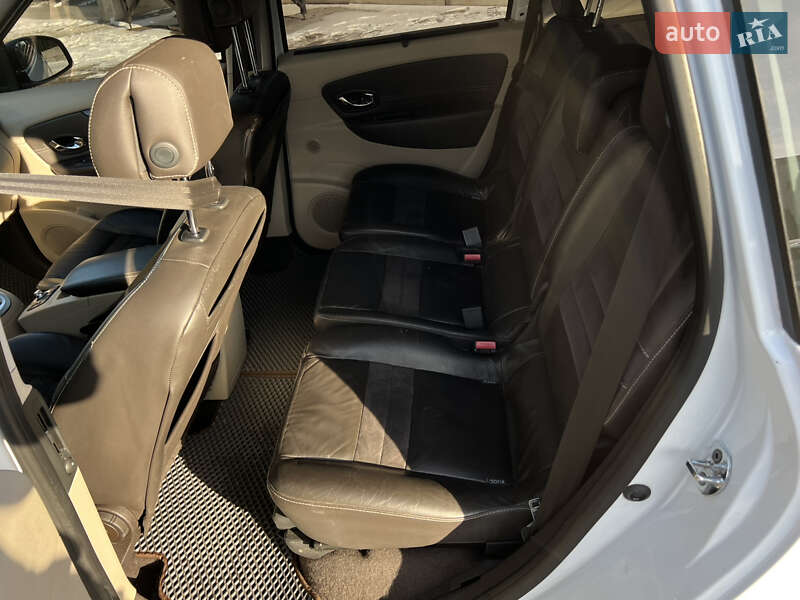 Минивэн Renault Scenic 2013 в Ровно фото 10 Минивэн Renault Scenic 2013 в Ровно