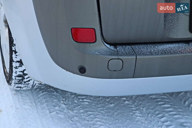 Минивэн Renault Scenic 2005 в Кременчуге фото 6 Минивэн Renault Scenic 2005 в Кременчуге