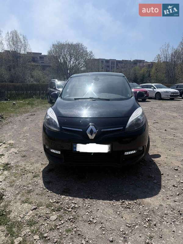 Минивэн Renault Scenic 2016 в Запорожье