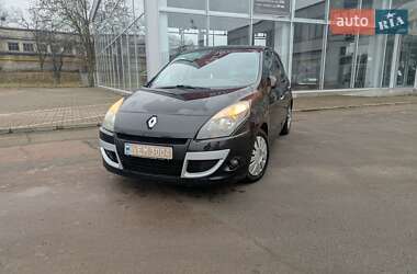 Мінівен Renault Scenic 2011 в Чернігові