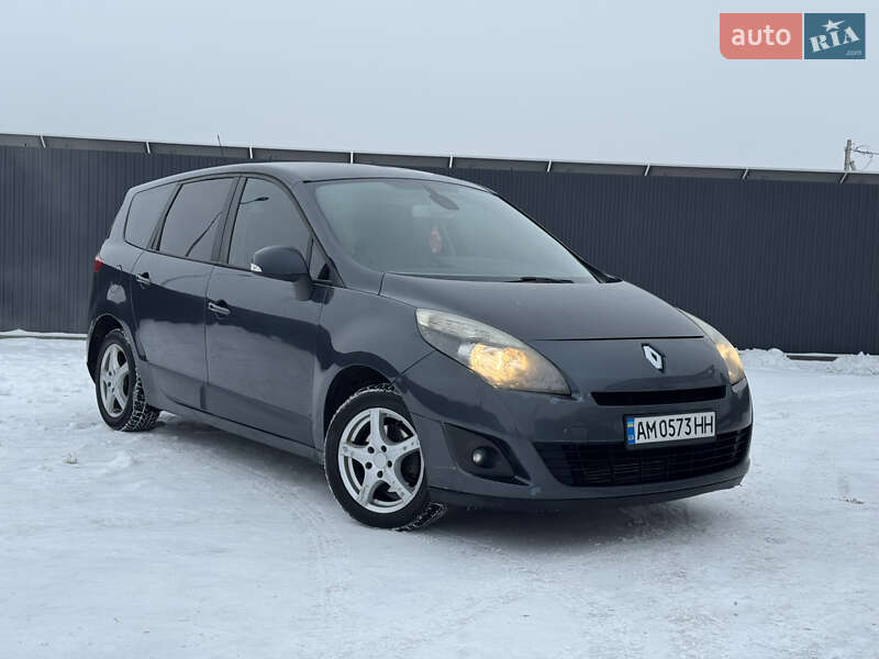 Renault Scenic 2011