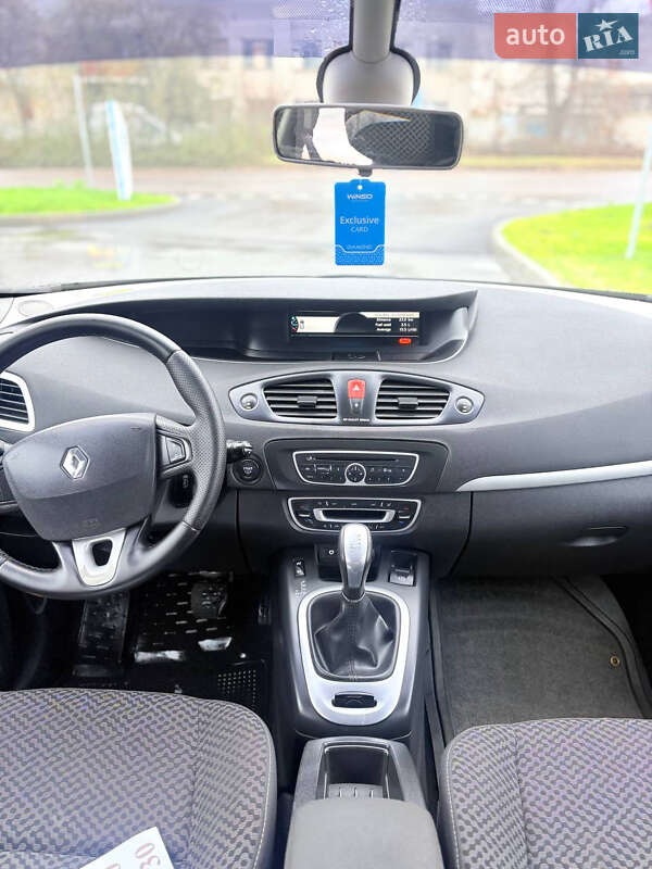 Минивэн Renault Scenic 2011 в Шостке