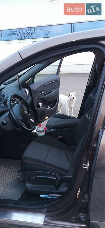 Renault Scenic 2013