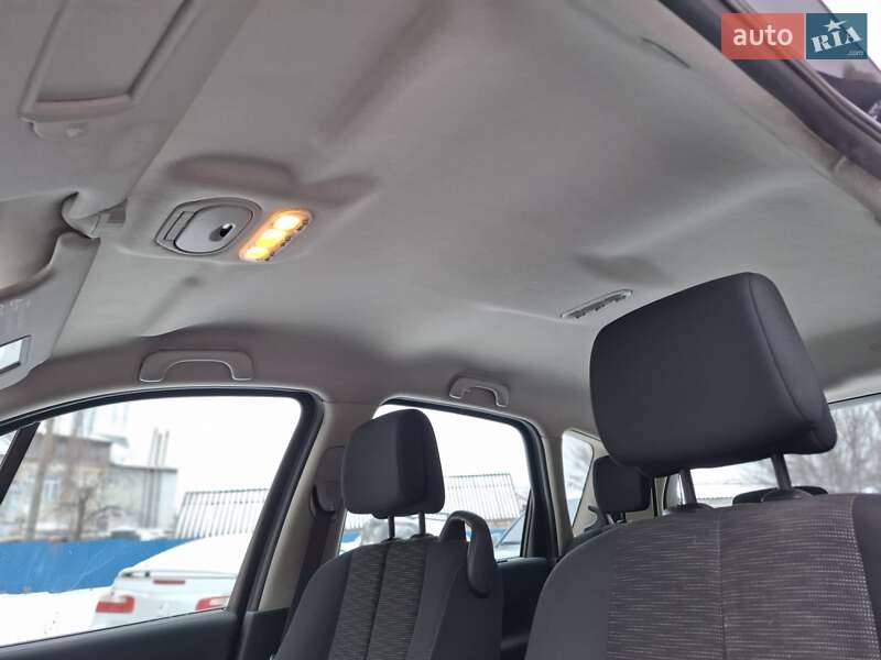 Минивэн Renault Scenic 2007 в Барышевке фото 27 Минивэн Renault Scenic 2007 в Барышевке