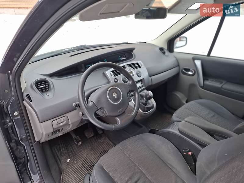 Минивэн Renault Scenic 2007 в Барышевке фото 31 Минивэн Renault Scenic 2007 в Барышевке