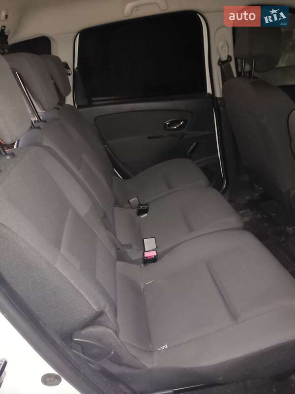 Минивэн Renault Scenic 2011 в Сумах фото 6 Минивэн Renault Scenic 2011 в Сумах