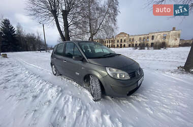 Мінівен Renault Scenic 2005 в Ізяславі