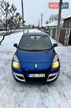 Мінівен Renault Scenic 2010 в Котельві