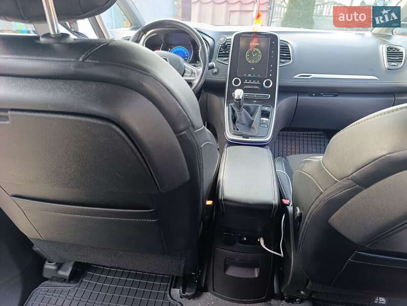 Минивэн Renault Scenic 2017 в Самборе