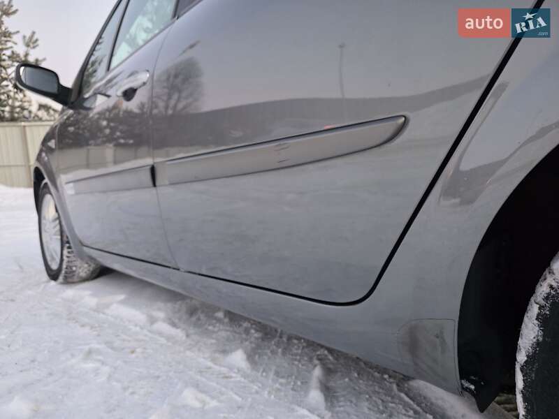 Минивэн Renault Scenic 2004 в Луцке
