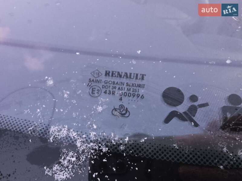 Минивэн Renault Scenic 2004 в Луцке