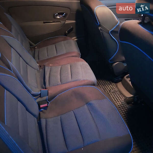 Минивэн Renault Scenic 2012 в Снятине фото 5 Минивэн Renault Scenic 2012 в Снятине