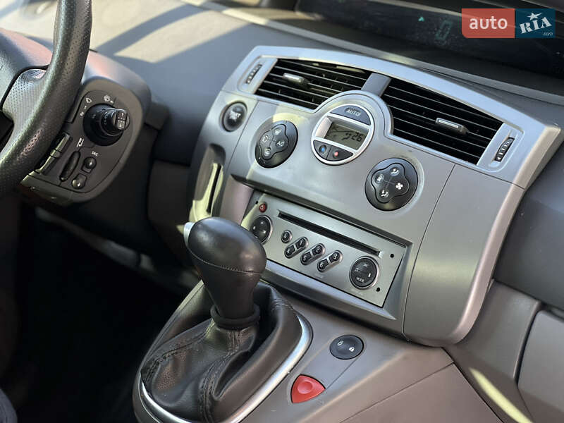 Минивэн Renault Scenic 2007 в Киеве