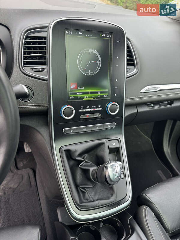 Минивэн Renault Scenic 2016 в Хмельницком