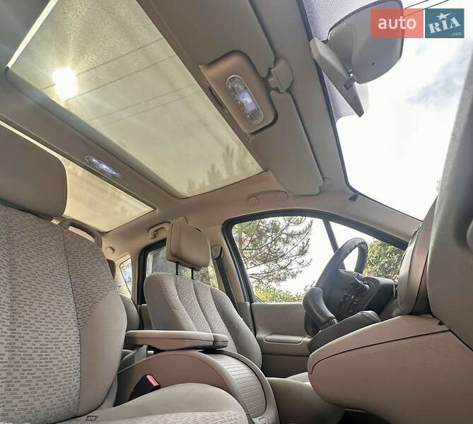 Минивэн Renault Scenic 2006 в Чернигове фото 5 Минивэн Renault Scenic 2006 в Чернигове
