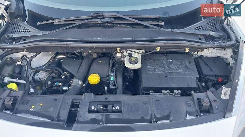 Минивэн Renault Scenic 2013 в Луцке