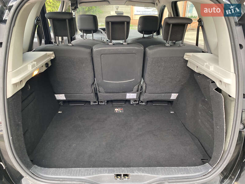 Минивэн Renault Scenic 2012 в Луцке