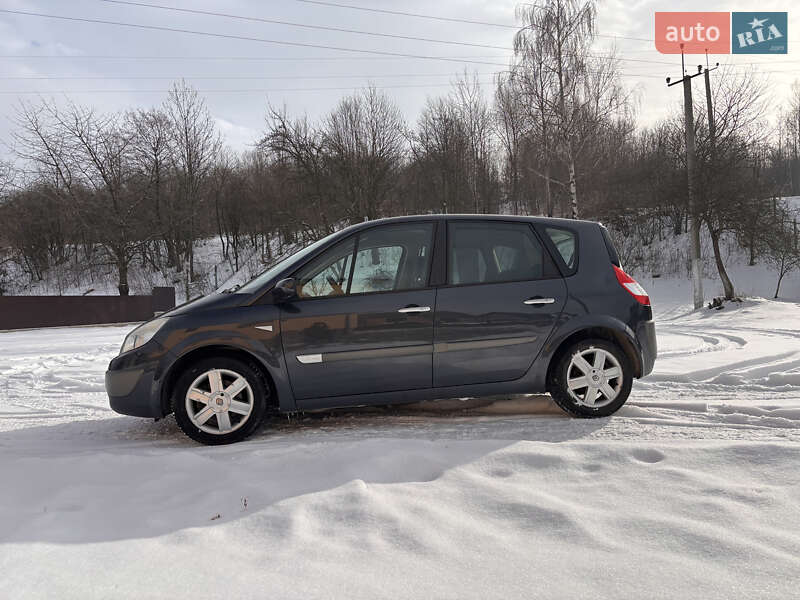 Минивэн Renault Scenic 2005 в Надворной