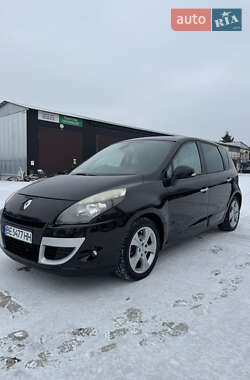 Мінівен Renault Scenic 2010 в Южноукраїнську