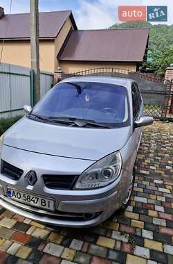 Минивэн Renault Scenic 2007 в Нереснице