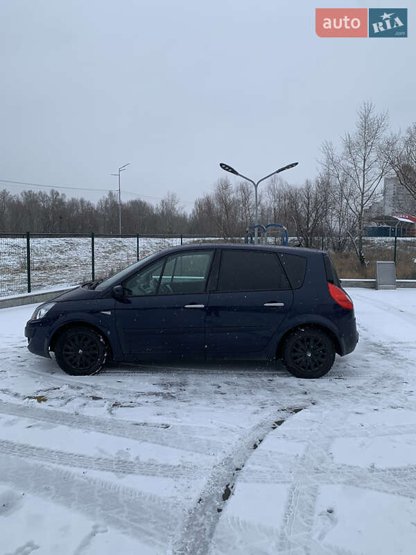 Минивэн Renault Scenic 2009 в Киеве