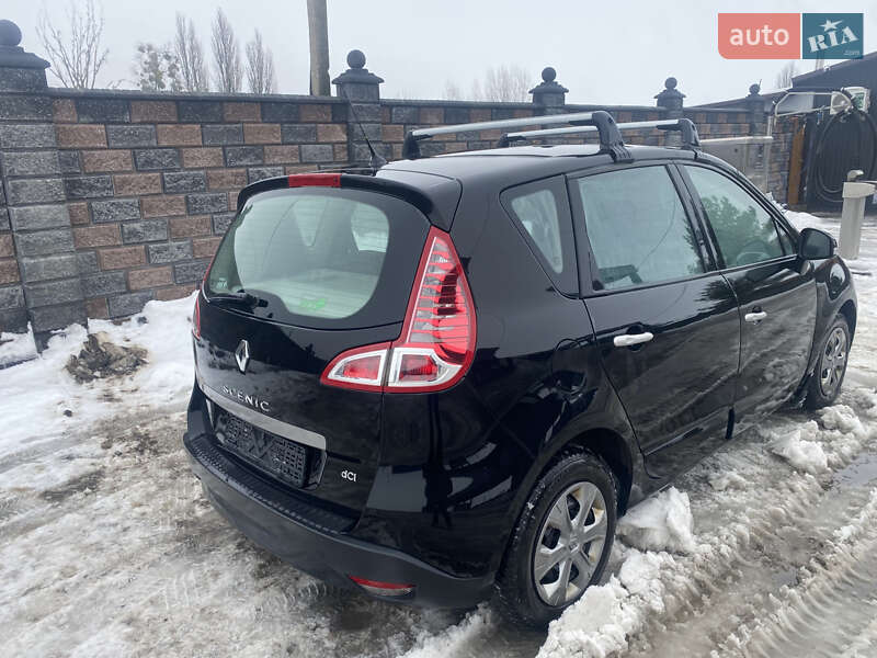 Минивэн Renault Scenic 2011 в Ровно фото 6 Минивэн Renault Scenic 2011 в Ровно