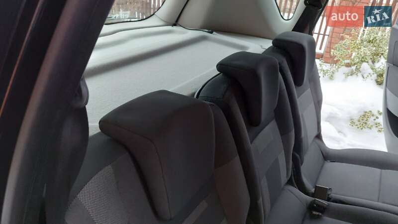 Минивэн Renault Scenic 2010 в Луцке фото 28 Минивэн Renault Scenic 2010 в Луцке