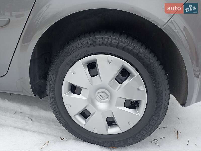 Минивэн Renault Scenic 2008 в Сумах фото 18 Минивэн Renault Scenic 2008 в Сумах