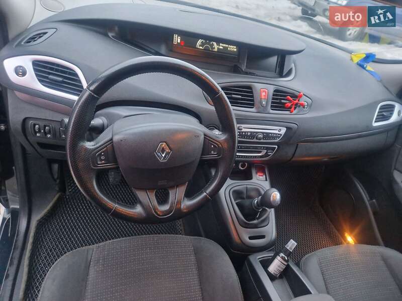 Минивэн Renault Scenic 2009 в Львове