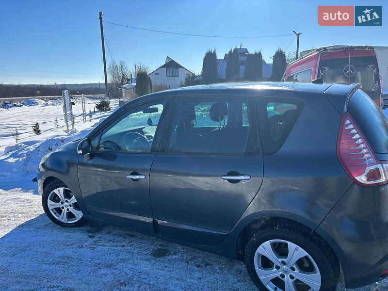 Renault Scenic 2010 Renault Scenic 2010