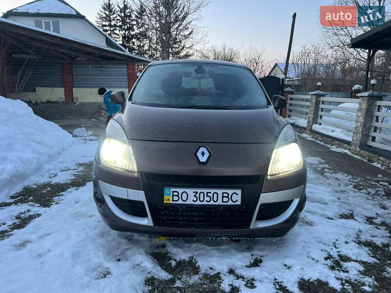 Минивэн Renault Scenic 2010 в Тернополе фото 10 Минивэн Renault Scenic 2010 в Тернополе