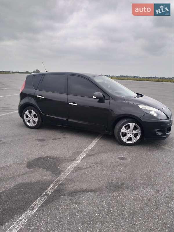 Минивэн Renault Scenic 2010 в Днепре