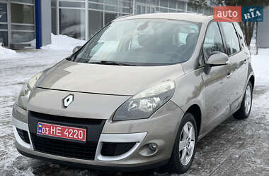 Мінівен Renault Scenic 2010 в Рівному