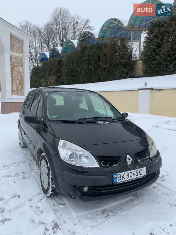 Минивэн Renault Scenic 2008 в Остроге