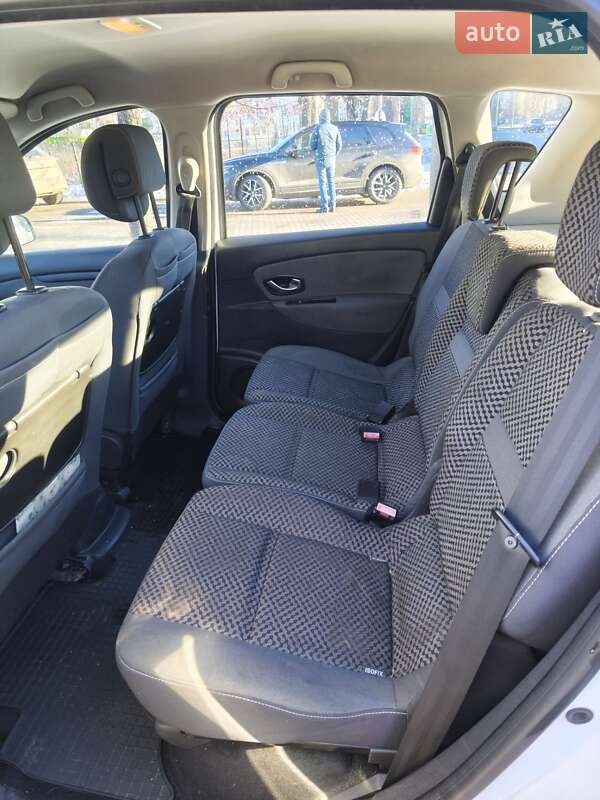 Минивэн Renault Scenic 2011 в Луцке
