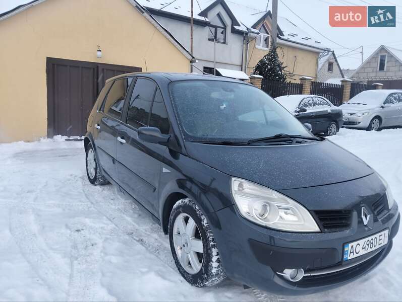 Минивэн Renault Scenic 2006 в Луцке